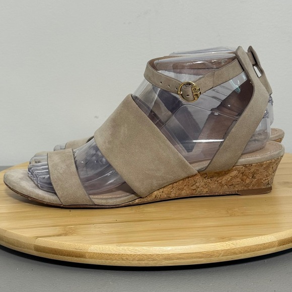 Tory Burch Women's Size 8M North‎ Suede Low Cork Wedge Strappy Buckle Sandal Tan - Picture 3 of 10
